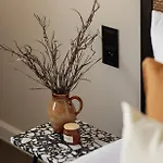 Nafenna 2-bedroom In Old Town *