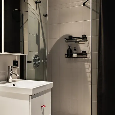 Nafenna 2-bedroom In Old Town Апартаменты