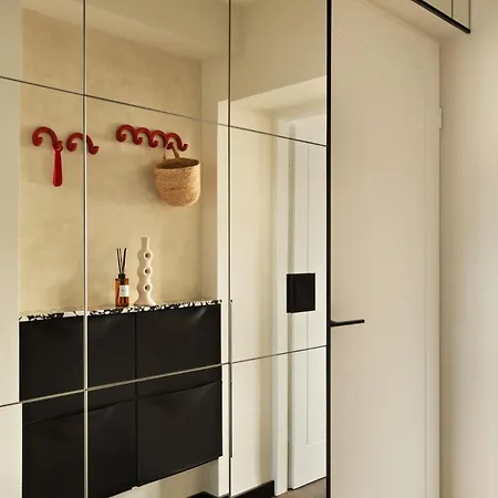 Nafenna 2-bedroom In Old Town