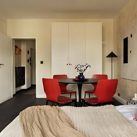 Lägenhet Nafenna 2-bedroom In Old Town *